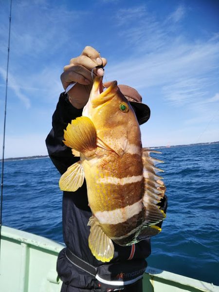 康仁丸・ジギング釣り果
